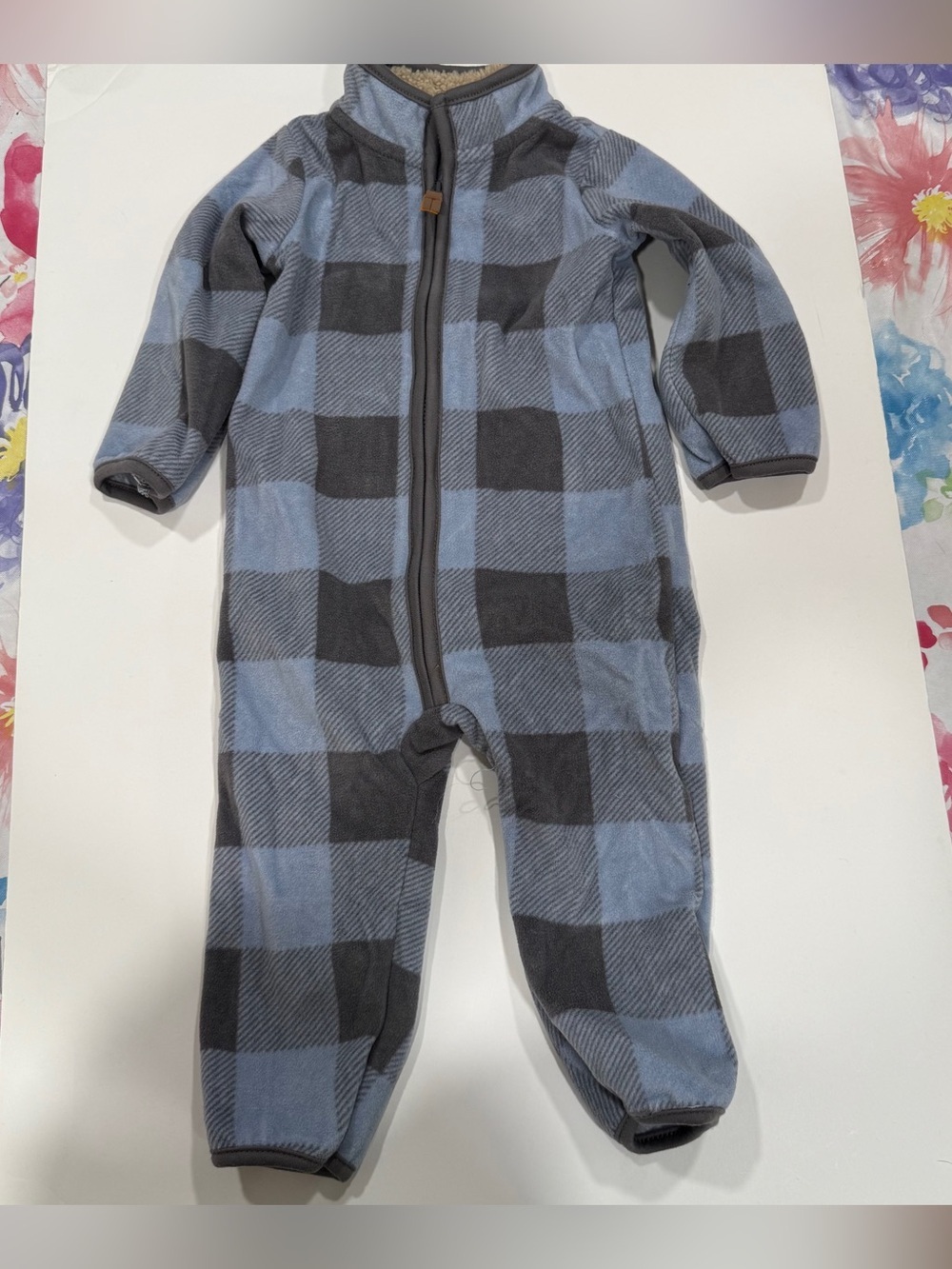 Carter’s fleece lightweight body suit 9 to 12 months